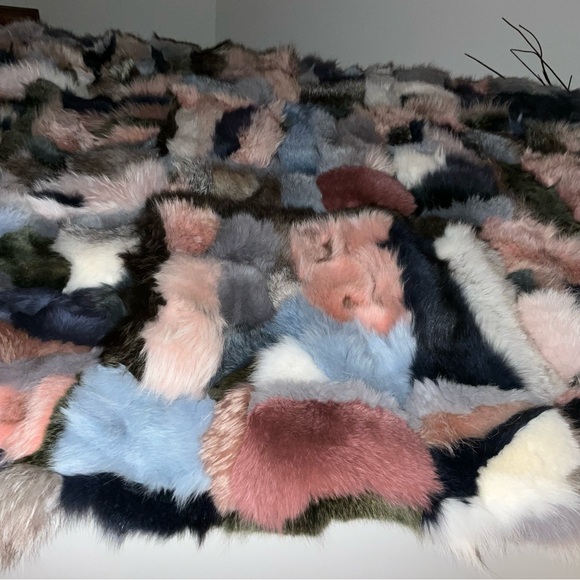 Fox Fur Blanket, custom made, patch style with stunning colors!!! - Picture 8 of 11